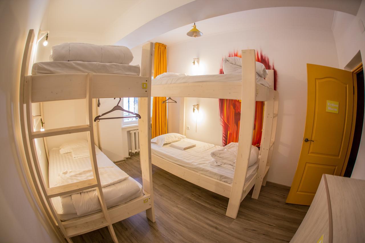 West Point Soul Hostel อัลมาตี ภายนอก รูปภาพ