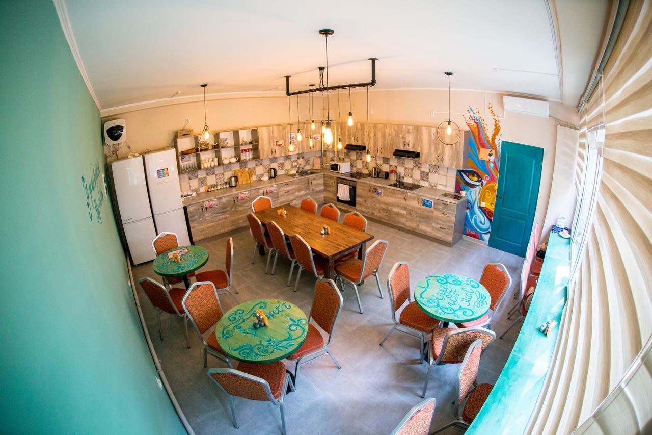 West Point Soul Hostel อัลมาตี ภายนอก รูปภาพ