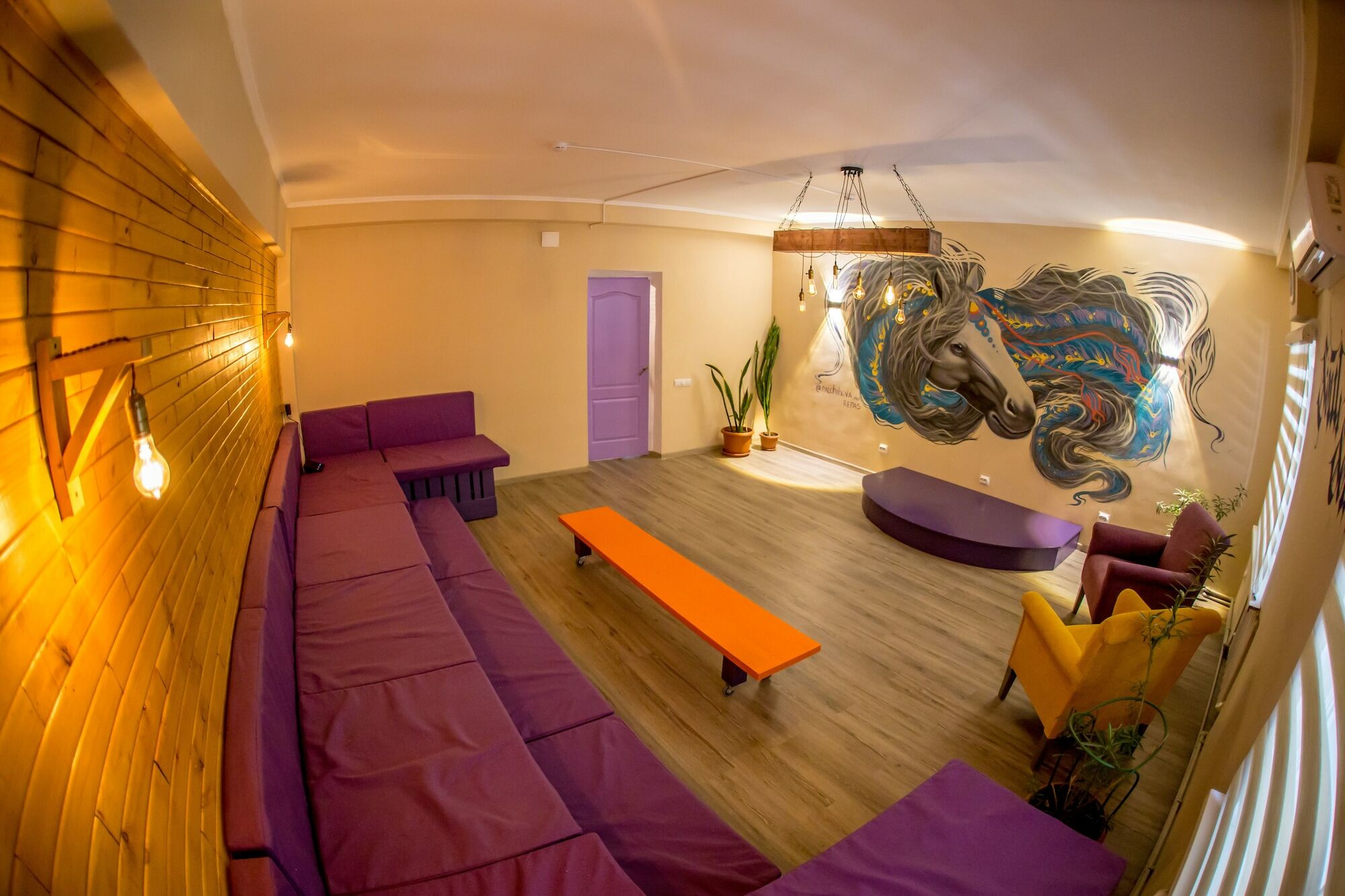 West Point Soul Hostel อัลมาตี ภายนอก รูปภาพ